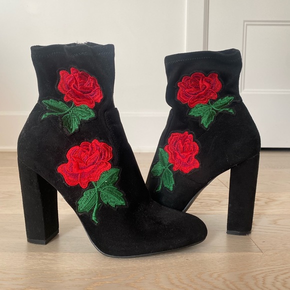 Steve Madden Swede boots - Picture 2 of 5